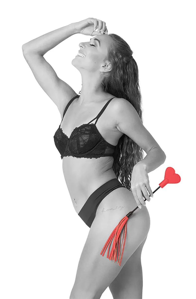 Amor Crop