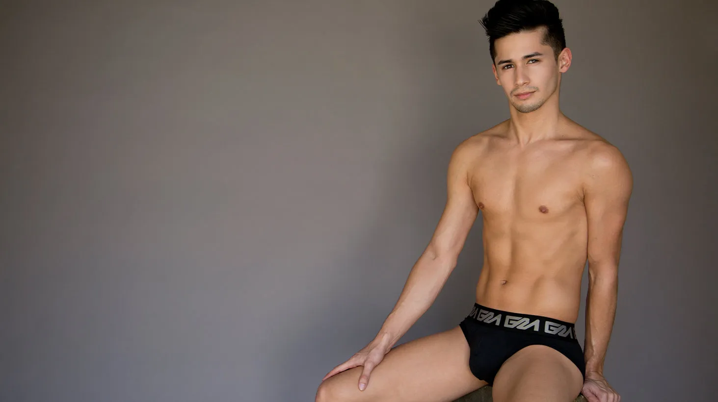 Universal Launch Liam Riley Pack